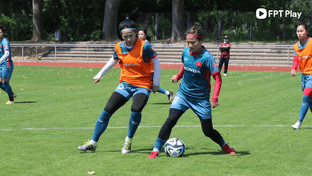 Các cầu thủ Việt Nam cần có tốc độ pressing nhanh hơn