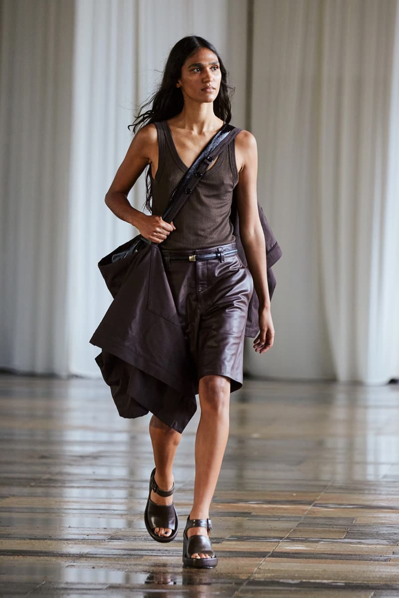 Lemaire SS24 là sự kết hợp hoàn hảo giữa chức năng và đẳng cấp - 3