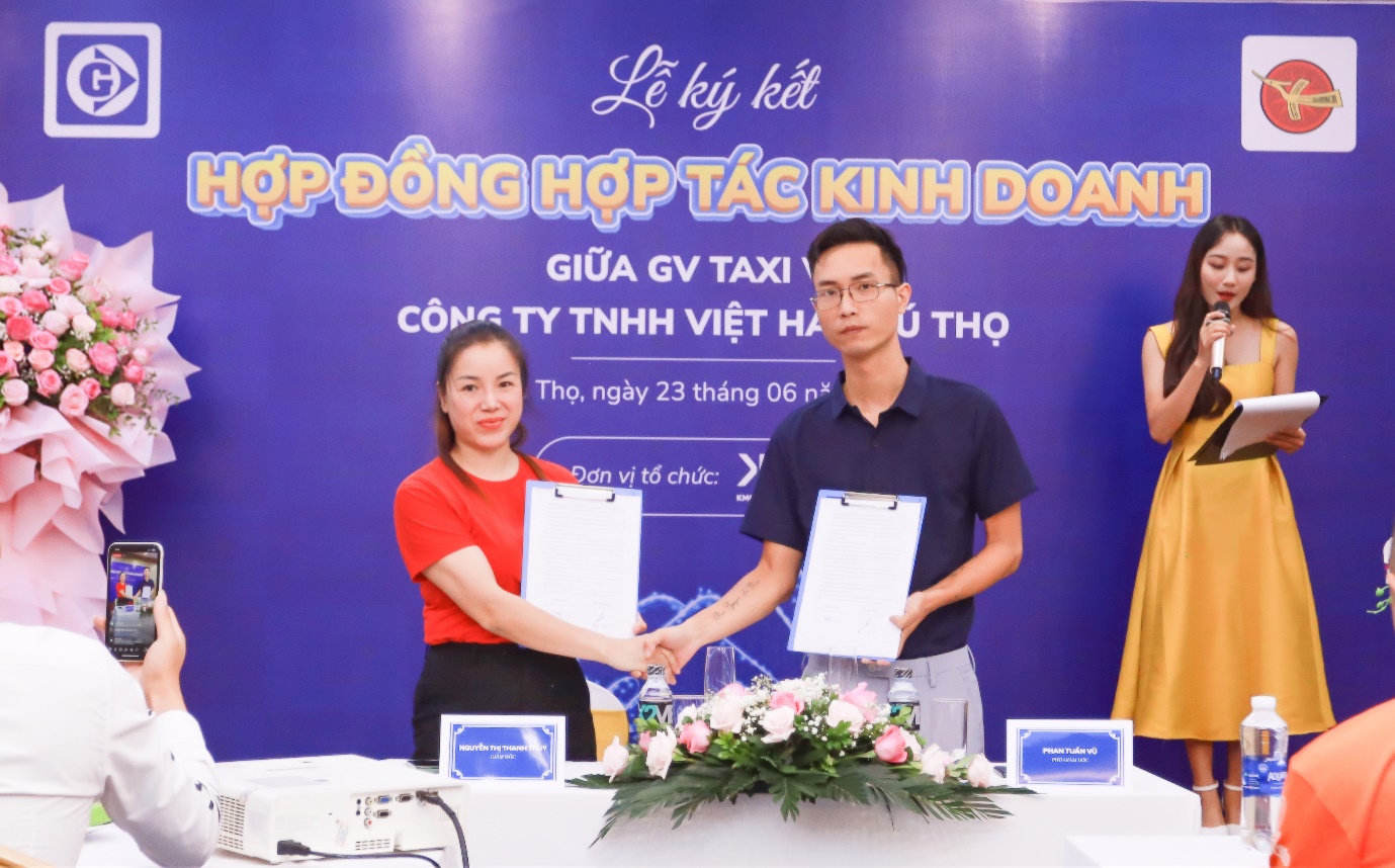 Ký kết hợp tác giữa GV Taxi và Việt Hà là bước ngoặt trong thị trường đặt xe taxi