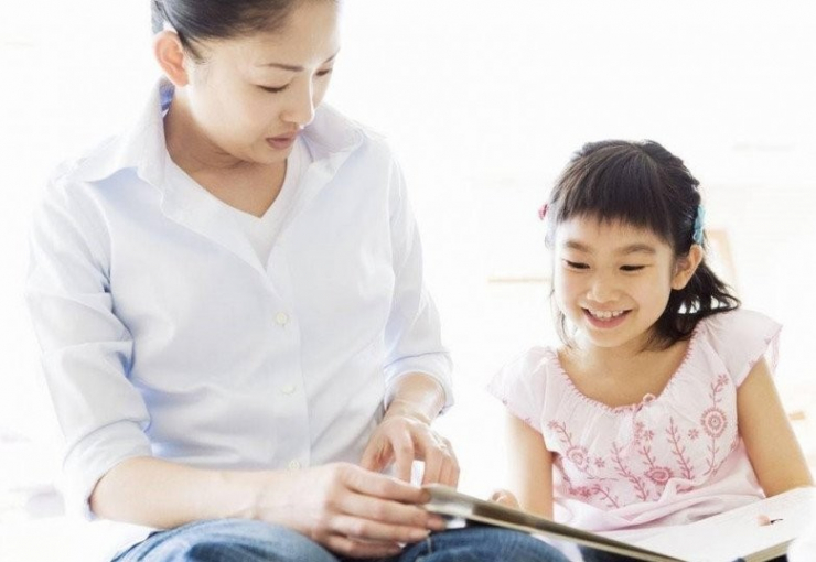 “Mẹ ơi sao mẹ phải đi làm?”, 2 câu trả lời khác nhau quyết định tương lai khác biệt của những đứa trẻ - 1