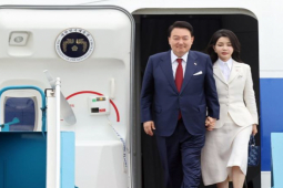 Hôn nhân trong mơ của tổng thống Hàn Quốc cùng người vợ xinh đẹp