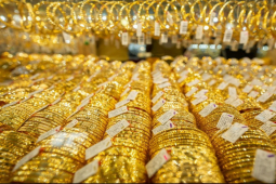 Kinh doanh - Giá vàng hôm nay 24/6: Vọt lên cao rồi cắm đầu lao dốc