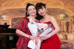 Nhạc - Ca sĩ Tân Nhàn chúc mừng trò cưng Lan Quỳnh xuất sắc tốt nghiệp thạc sĩ