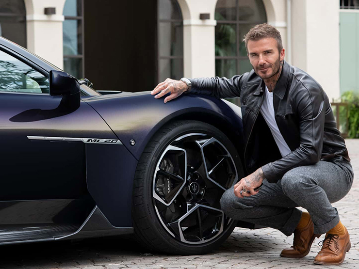 Danh thủ David Beckham sáng tạo ra hai màu mới cho dòng xe MC20 và Grecale Fuoriserie - 1
