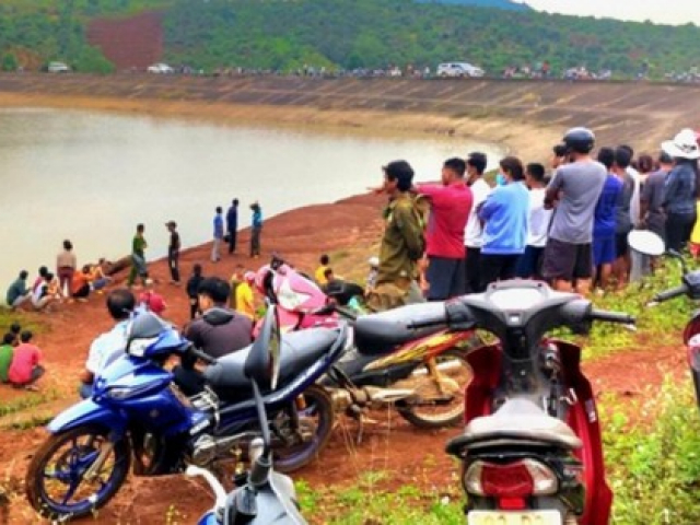 Tin tức trong ngày - 3 người chết đuối, chủ tịch huyện và xã bị phê bình