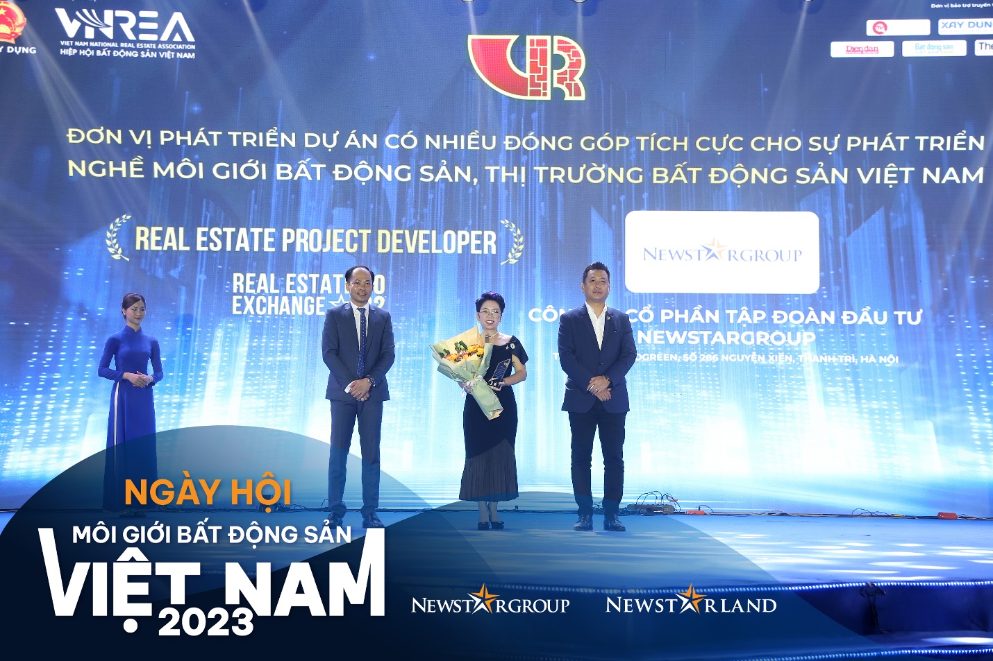 NewstarGroup nhận kỷ niệm chương của Vars vì những đóng góp tích cực