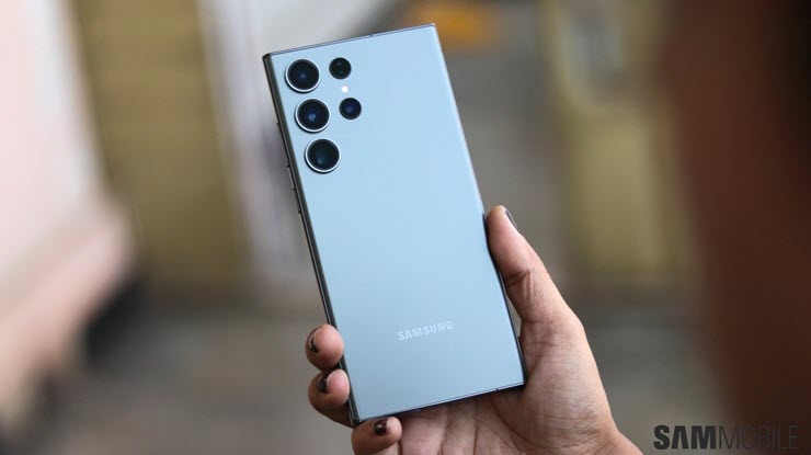 Điện thoại Galaxy S23 Ultra mạnh mẽ nhất hiện nay của Samsung.