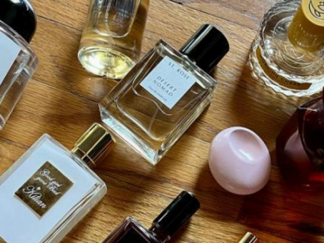 Du lịch - Những mẹo nhỏ để mang nước hoa khi đi du lịch