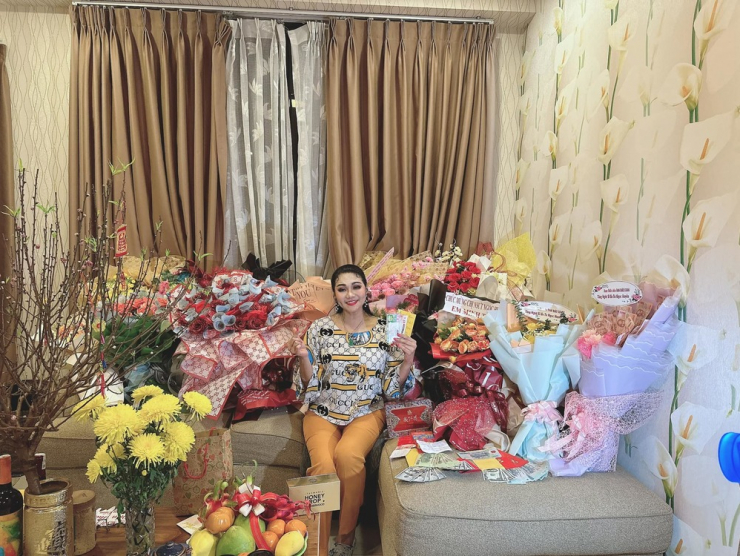 Cuộc sống viên mãn của NSƯT Ngọc Huyền ở tuổi 52 trong biệt thự triệu đô ở Mỹ - 2