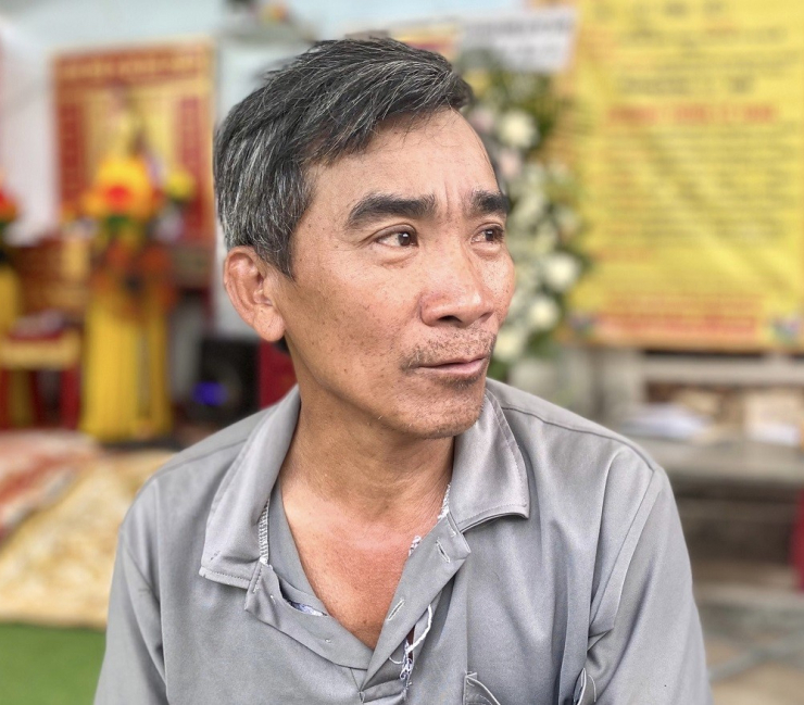 Ông Võ Thanh Sơn trước mất mát quá lớn khi con trai của ông là Võ Minh Hiếu vừa qua đời sau vụ tai nạn lật ô tô trên đèo Vi Ô Lắc vào ngày 25/6.