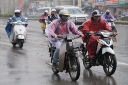 Tin tức trong ngày - Thời tiết đầu tuần: Miền Bắc có mưa dông, miền Nam ngày nắng