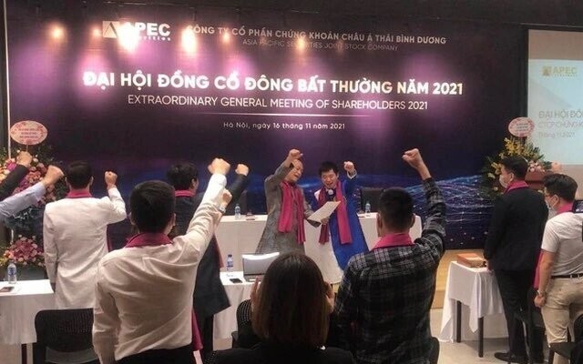 Hình ảnh tại đại hội cổ đông bất thường của chứng khoán APEC năm 2021