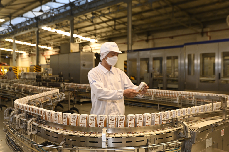 Tuy mới ra mắt nhưng “tân binh” Sữa 9 loại hạt Super Nut của Vinamilk đang nhận được sự yêu thích lớn của người tiêu dùng về cả vị ngon lẫn chất lượng.