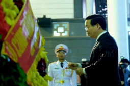 Tin tức trong ngày - Lãnh đạo Đảng, Nhà nước viếng nguyên Phó Thủ tướng Chính phủ Vũ Khoan