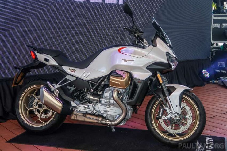 2023 Moto Guzzi V100 Mandello trình làng với tính năng &#34;độc nhất vô nhị&#34; trên thế giới - 1