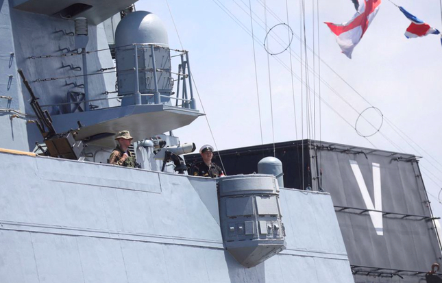 Tàu khu trục Đô đốc Gorshkov của Nga trong đợt tập trận chung với hải quân Trung Quốc và Nam Phi hồi tháng 2. (Ảnh: Reuters)