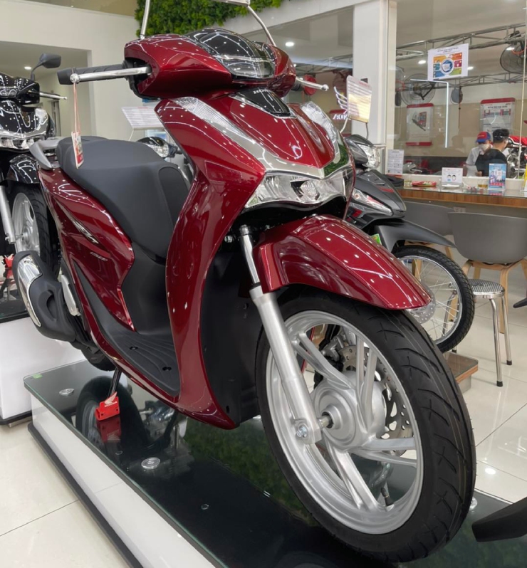 Honda bất ngờ tung khuyến mại cho loạt dòng xe ga SH - 3