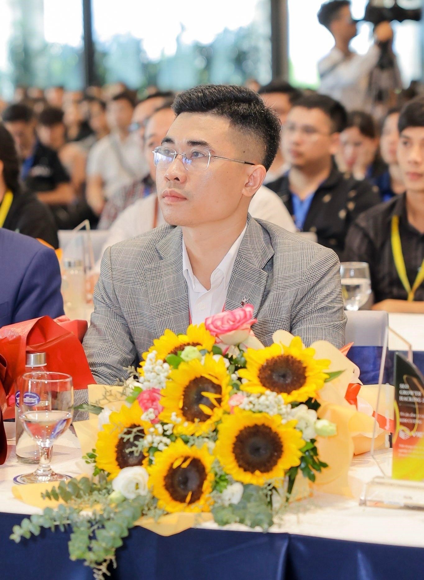 Anh Lê Hưng (CEO SEO Việt) - BTC sự kiện 