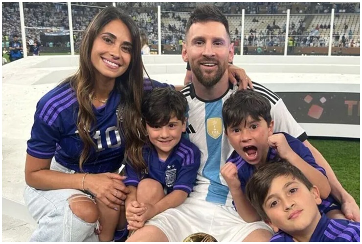 Luôn đặt gia đình lên hàng đầu là cách để Messi vượt qua cám dỗ và có được hạnh phúc như ngày hôm nay.