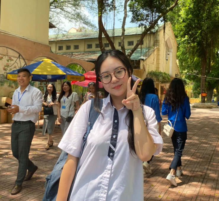 Thí sinh Nguyệt Thanh: đề thi môn KHXH không quá khó