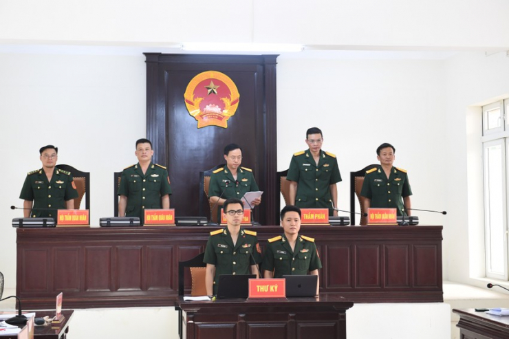HĐXX tuyên án. Ảnh: CTV