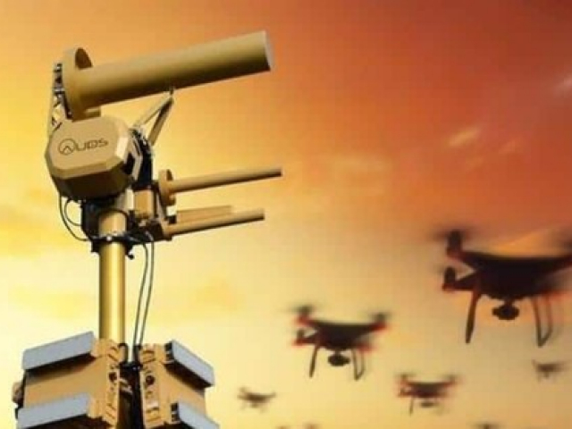 Nga phát triển radar có thể phát hiện UAV bầy đàn cách 80 km để bảo vệ thủ đô Moscow