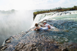 Du lịch - Những bể bơi tuyệt đẹp độc đáo nhất hành tinh
