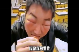 Clip hài hước - Clip: Những màn review đồ ăn "đi vào lòng đất"