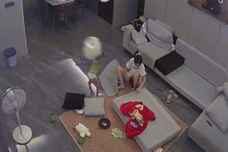 Bạn trẻ - Cuộc sống - Con trai đập bóng bay vào máy sấy tóc khiến người mẹ bỏng nặng