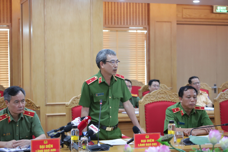 Thiếu tướng Nguyễn Văn Thành tại buổi họp báo