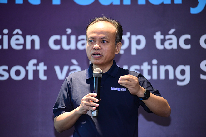 Ông Nguyễn An Nguyên Trusting Social phát biểu