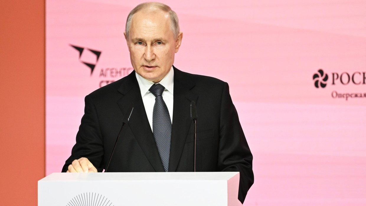 Tổng thống Nga Vladimir Putin phát biểu tại sự kiện.