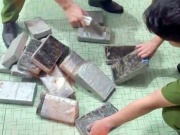 Pháp luật - Nguồn gốc hàng trăm kilôgam ma túy dạng cocaine trôi dạt vào bờ biển?