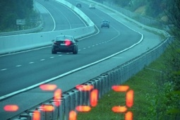 Tin tức trong ngày - Kiểm tra, rà soát từng lần quá tốc độ của phương tiện để xử lý