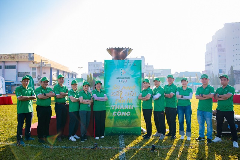 Ban Lãnh đạo Tập đoàn và các công ty thành viên