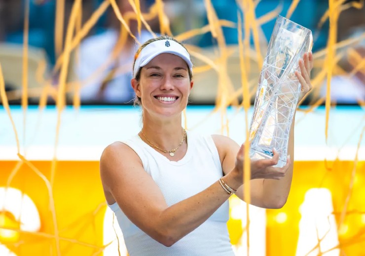 Collins giành chức vô địch WTA 1000 đầu tiên tại giải đấu diễn ra tại quê hương&nbsp;