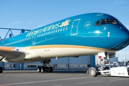 Kinh doanh - Cổ phiếu HVN Vietnam Airlines bất ngờ tăng trần nhờ loạt thông tin tích cực