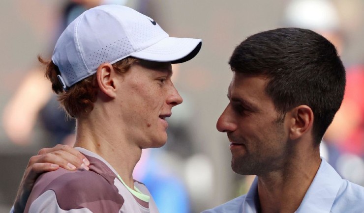 Sinner (trái) có thể chiếm ngôi số 1 thế giới của Djokovic (phải) khi Madrid Masters 2024 khép lại