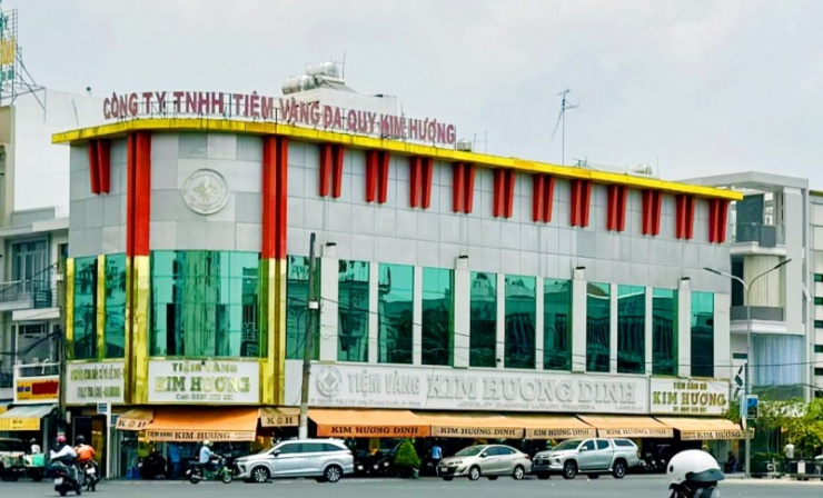 Cơ sở&nbsp;Tiệm vàng Kim Hương Dinh.