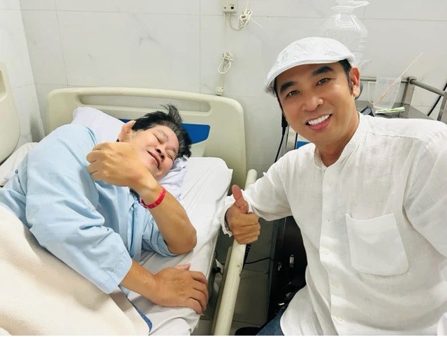 Nghệ sĩ Phước Sang đã tươi tỉnh hơn sau thời gian điều trị bệnh