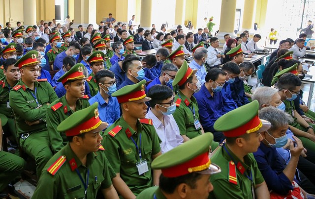 Ngày mai (4-4), các bị cáo tiếp tục trình bày lời sau cùng trước khi HĐXX nghị án