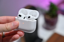 Thời trang Hi-tech - AirPods giá rẻ trở thành canh bạc tiếp theo của Apple