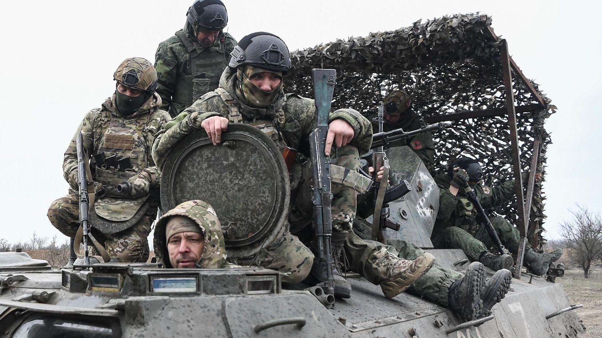 Các binh sĩ quân đội Nga.