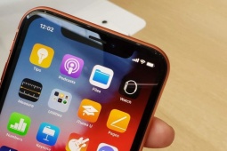 Thời trang Hi-tech - iPhone XR có còn đáng mua trong phân khúc iPhone 5 triệu?