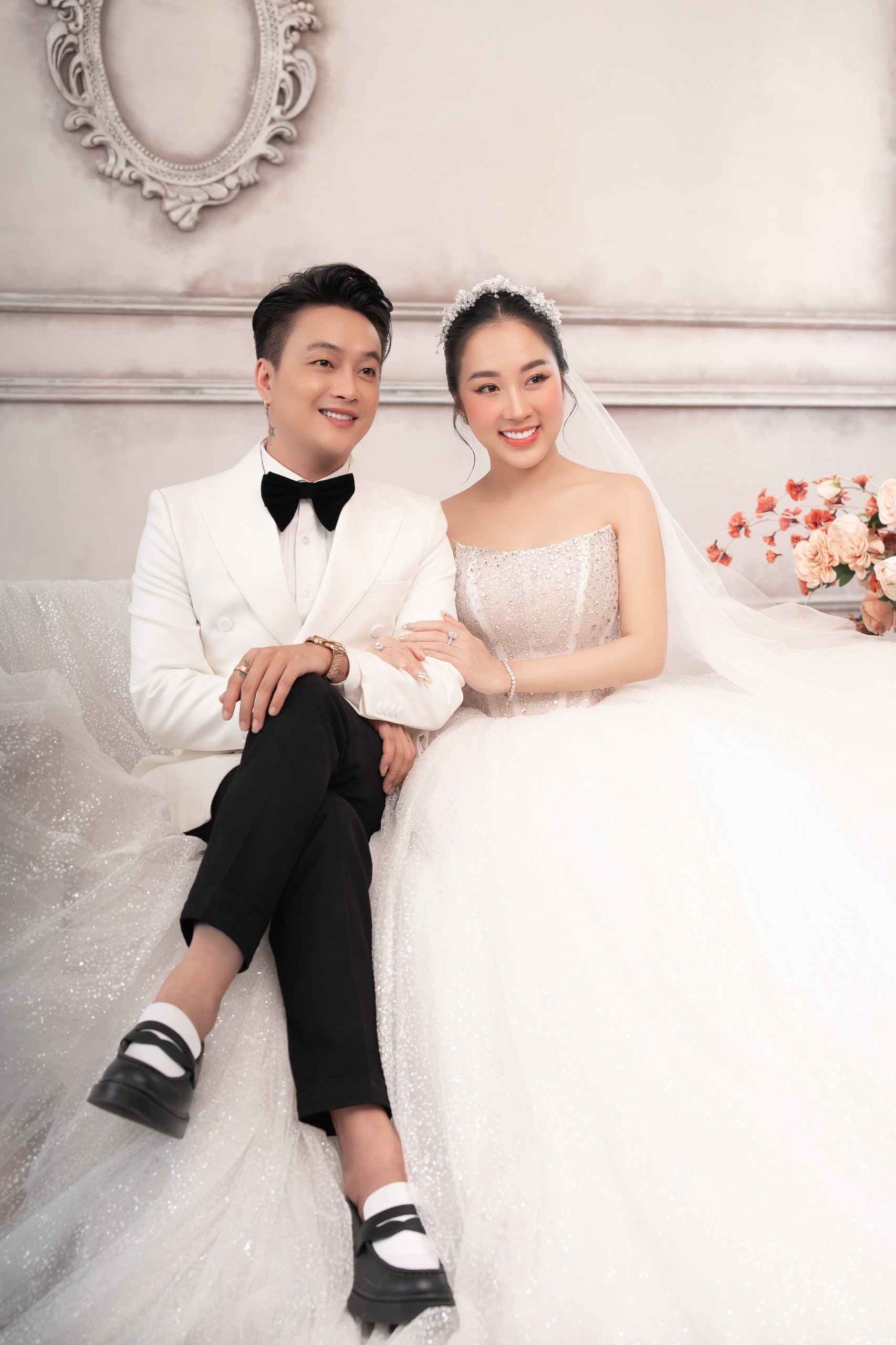 TiTi (HKT) tổ chức đám cưới, mời 500 khách ở TP.HCM - 4