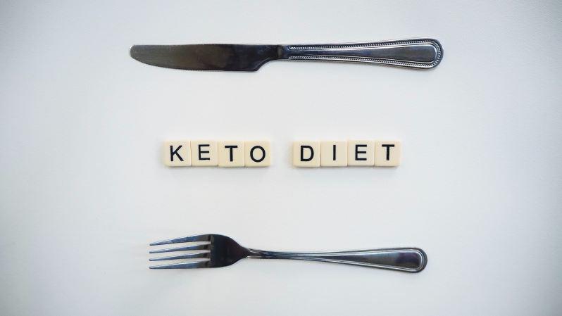 Mọi thứ phái mạnh cần biết về chế độ "Keto bẩn" - 1