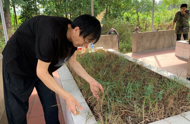 Đằng sau ngôi mộ 2 cô gái Trung Quốc chết trẻ ở Hà Tĩnh - 3