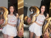 Thời trang - Ninh Dương Lan Ngọc chuộng mặc đồ ngủ &quot;em bé&quot; khoe vòng eo 54cm &quot;trứ danh&quot;