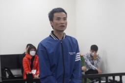 Tin tức trong ngày - Xét xử tài xế taxi tông tử vong nam bảo vệ: VKS đề nghị mức án