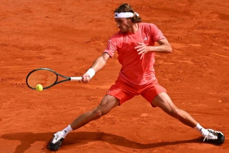 Sao 19 tuổi tạo kỷ lục 19 năm, Tsitsipas đang là "Vua" của Monte Carlo